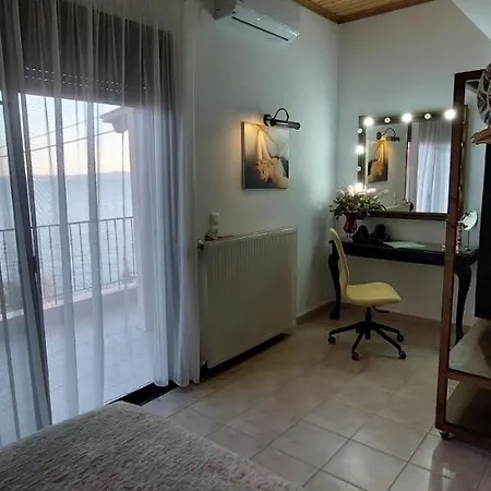 Holiday home To Spitaki