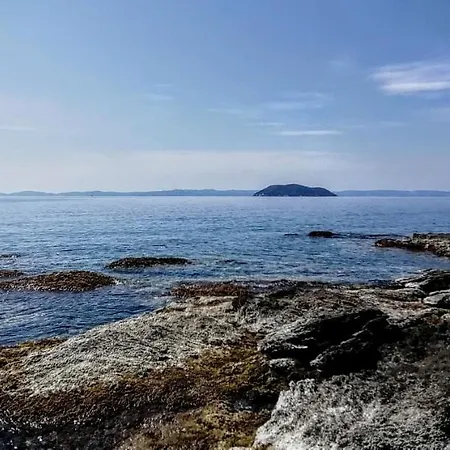 Сasa de vacaciones To Spitaki *