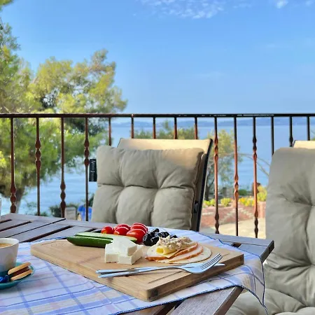 Holiday home To Spitaki *