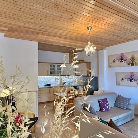 Holiday home To Spitaki *