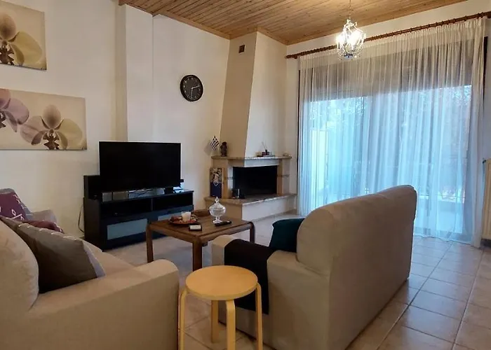 To Spitaki * ネオス・マルマラス