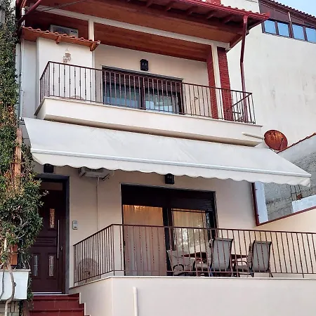 To Spitaki בית נופש נאוס מרמרס