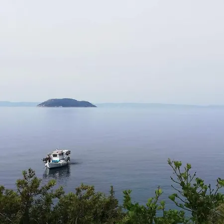To Spitaki Неос-Мармарас