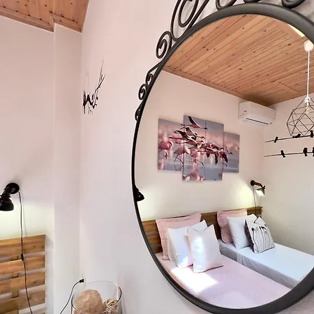 To Spitaki נאוס מרמרס